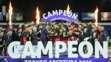 LIBERTAD GRITó CAMPEóN...